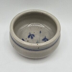 Vintage Hand Made Ceramic Pottery Round Dish Bowl Hand Decorative Signed Reed